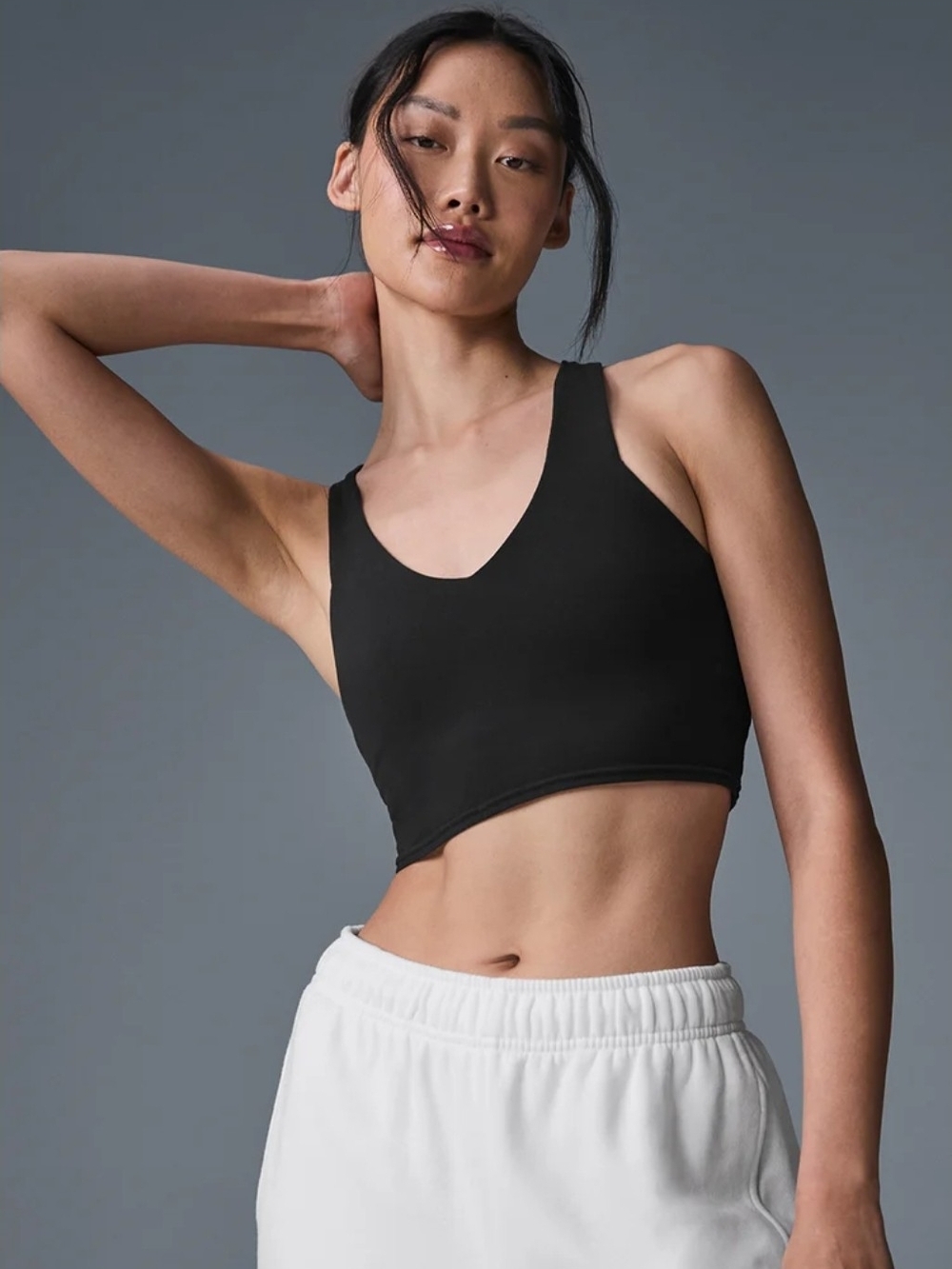 Alo Women's Black 2-Piece Activewear Set V-Neck Sports Bra & Shorts XS